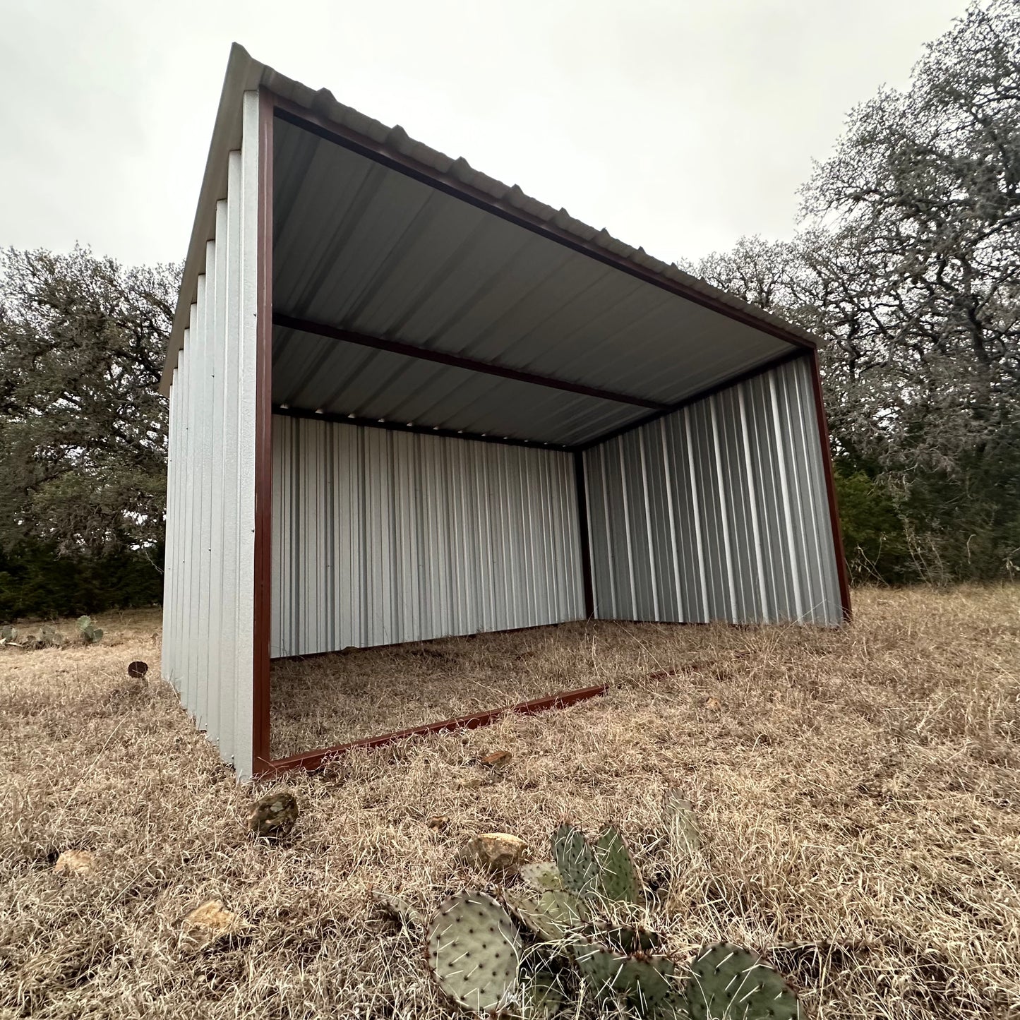 Exotic Game Shelter 8' Tall x 9 1/2' Deep x 15' Wide